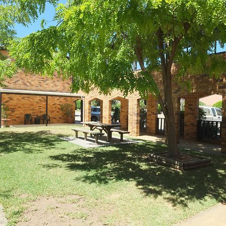 Maclin Lodge Motel Campbelltown Eksteriør billede